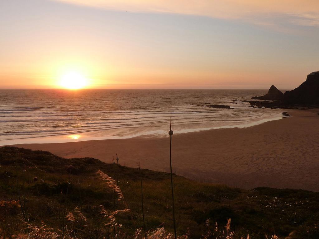 Pedra Dos Corvos Beach House Одесекс Екстериор снимка