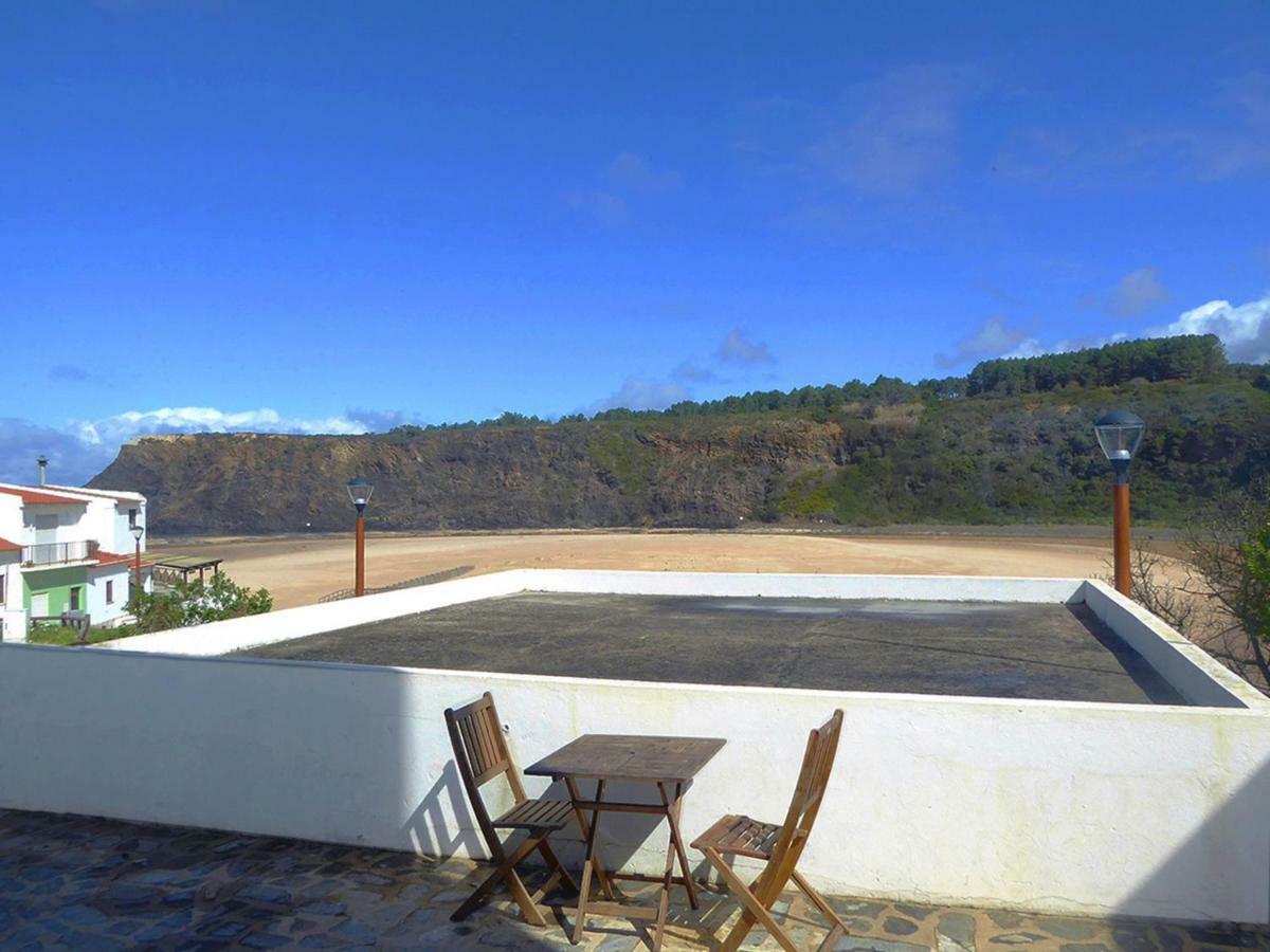 Pedra Dos Corvos Beach House Одесекс Екстериор снимка